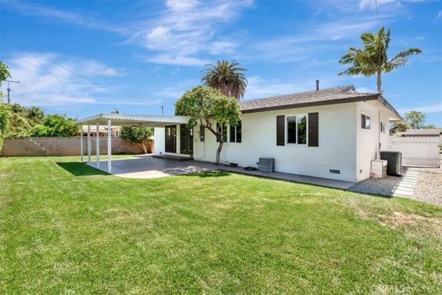 1298 Watson, Costa Mesa, CA 92626