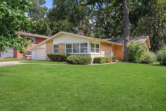 301 N Derbyshire Avenue, Arlington Heights, IL 60004