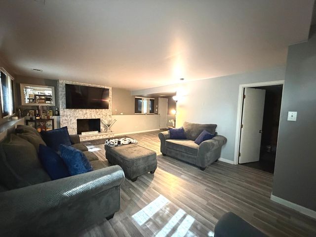 4912 Arquilla Drive, Richton Park, IL 60471
