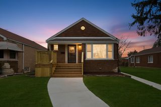 14223 S La Salle Street, Riverdale, IL 60827