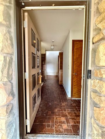 6529 S 110th Avenue E, Tulsa, OK 74133