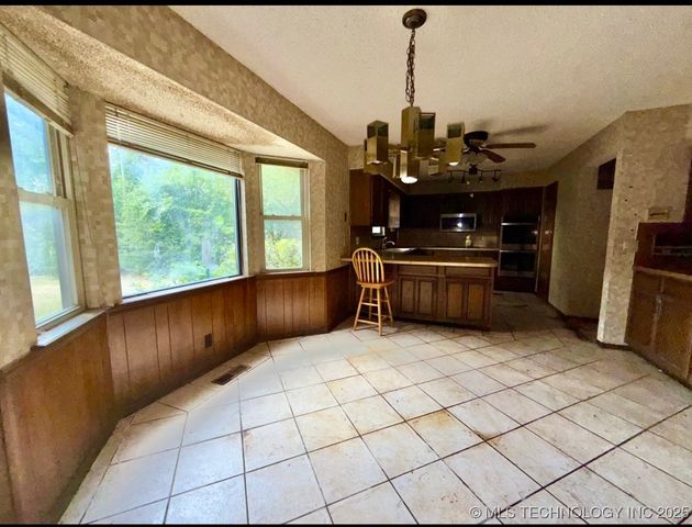 6529 S 110th Avenue E, Tulsa, OK 74133