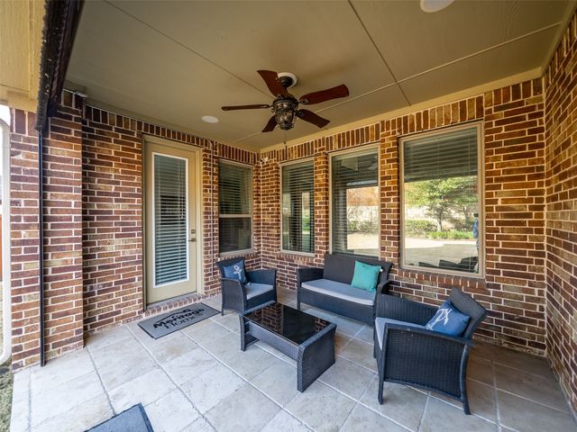 2805 Walnut Creek Lane, The Colony, TX 75056