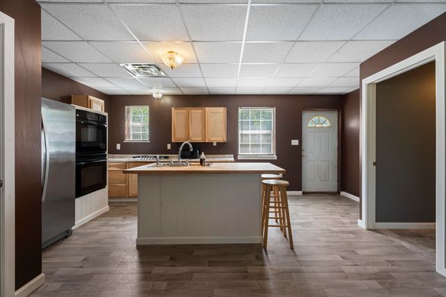 31174 S 4400 Road, Vinita, OK 74301