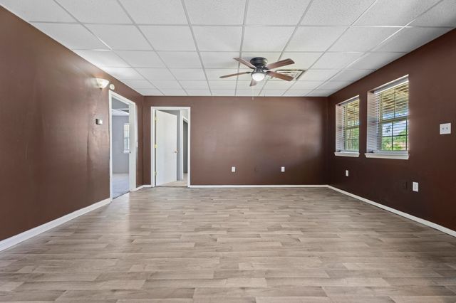 31174 S 4400 Road, Vinita, OK 74301