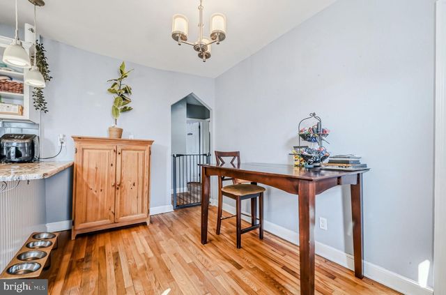 2304 HENLOPEN AVE, Wilmington, DE 19804
