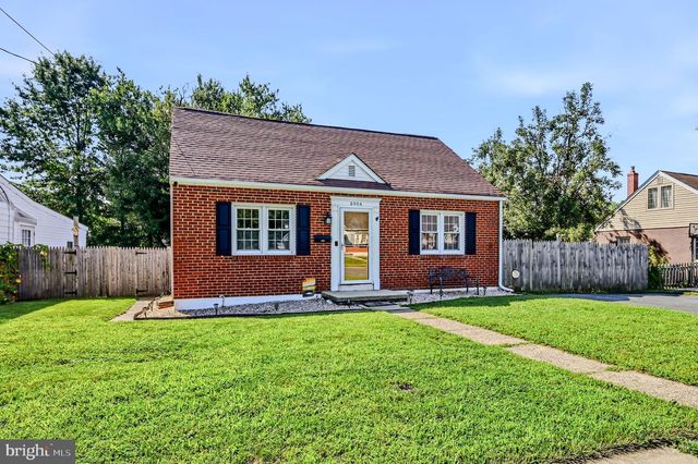 2304 HENLOPEN AVE, Wilmington, DE 19804