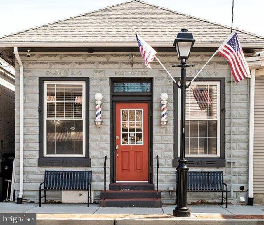 1 CHURCH ST, Allentown, NJ 08501