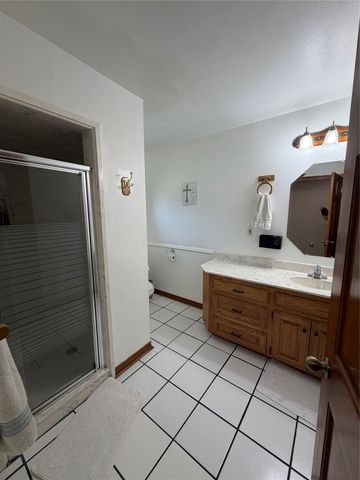 871 VZ County Road 2602, Wills Point, TX 75169