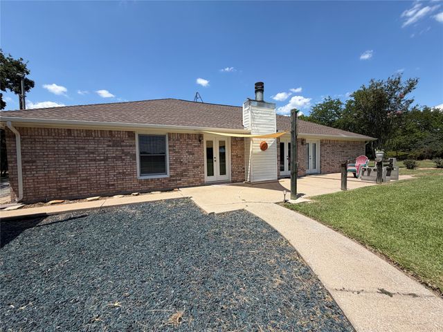 871 VZ County Road 2602, Wills Point, TX 75169