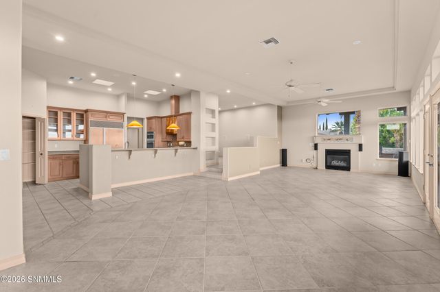 6884 Via Emma, Las Cruces, NM 88007