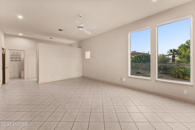 6884 Via Emma, Las Cruces, NM 88007