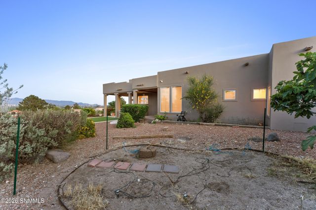 6884 Via Emma, Las Cruces, NM 88007