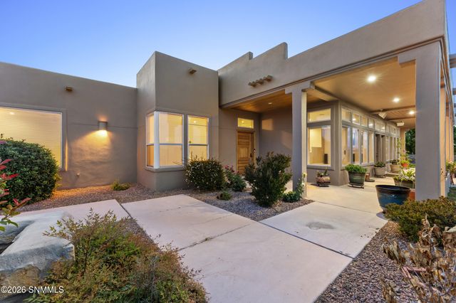6884 Via Emma, Las Cruces, NM 88007