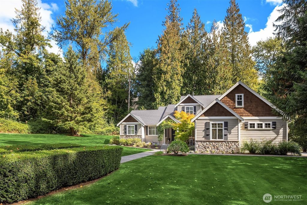 Image 1 of property listing at 23340 257th Avenue SE, Maple Valley, WA 98038