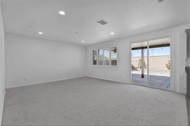 4076 Branigan Lake Way, Rancho Cordova, CA 95742
