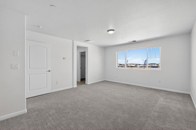 4076 Branigan Lake Way, Rancho Cordova, CA 95742
