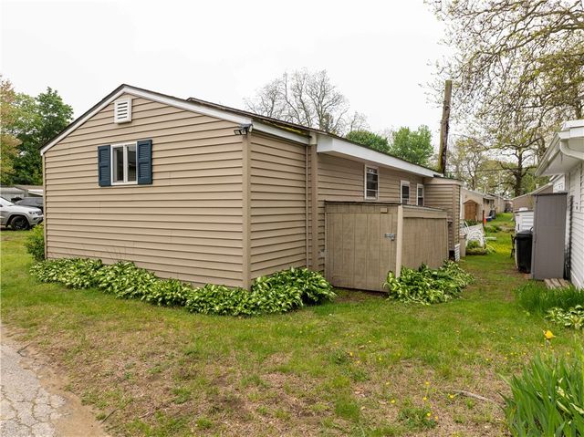 46 E Andrew Comstock Road, Warwick, RI 02886