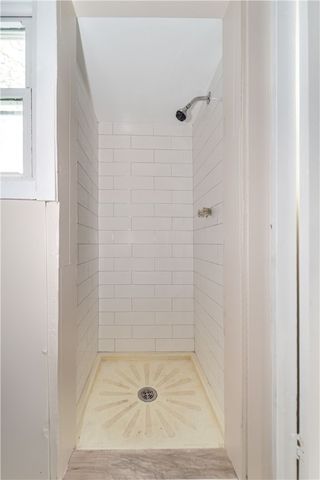 46 E Andrew Comstock Road, Warwick, RI 02886
