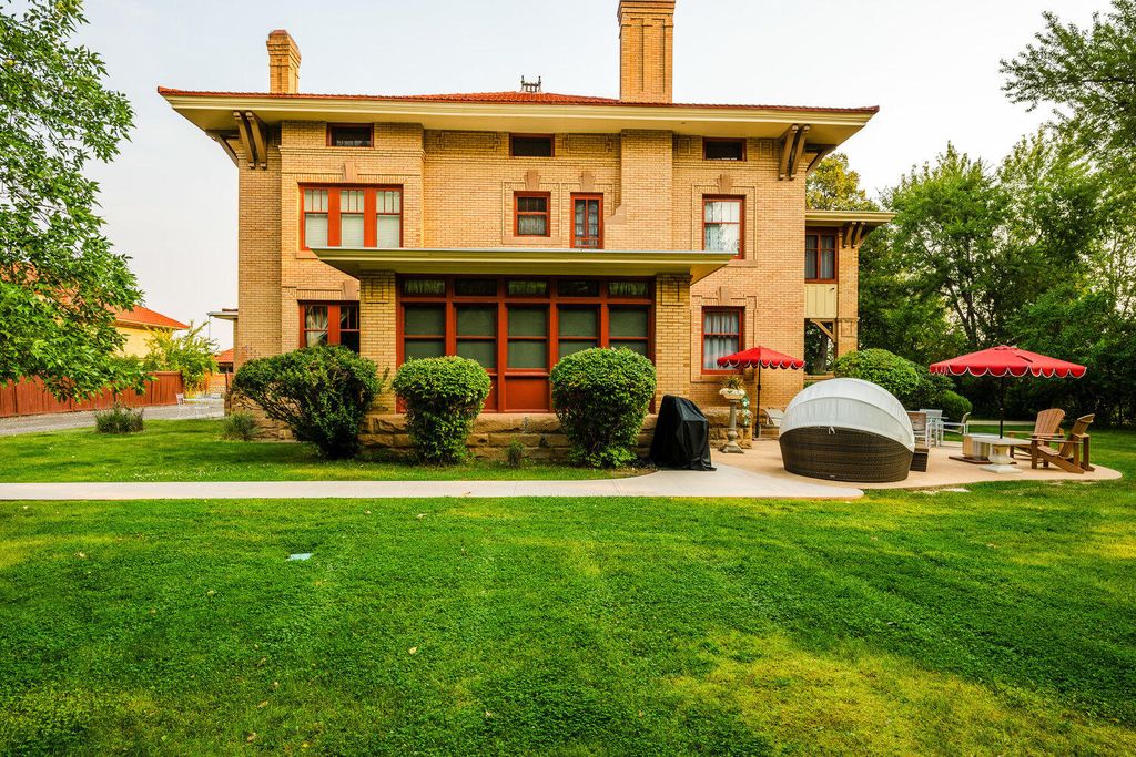 610 S Jefferson Street, Sheridan, WY 82801 photo 3