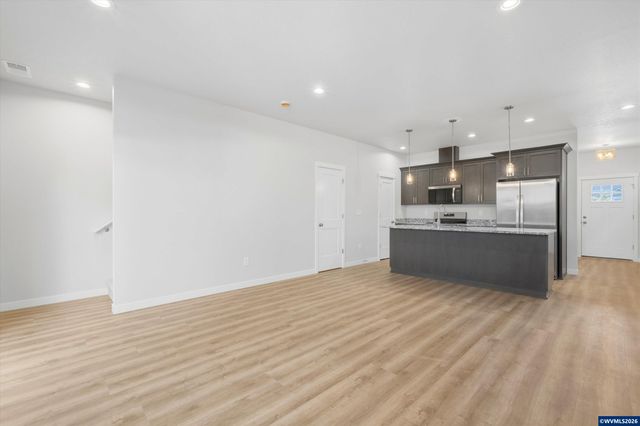 175 SE Jensen Pl, Corvallis, OR 97333