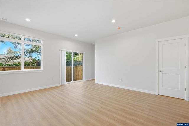 175 SE Jensen Pl, Corvallis, OR 97333