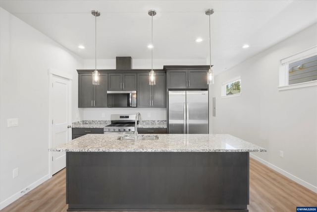 175 SE Jensen Pl, Corvallis, OR 97333