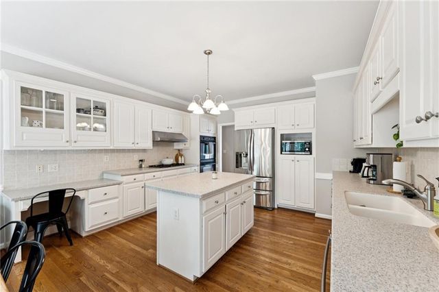 720 Marianna Lane, Alpharetta, GA 30004