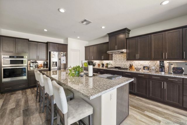 3029 Via De Todos Santos, Fallbrook, CA 92028