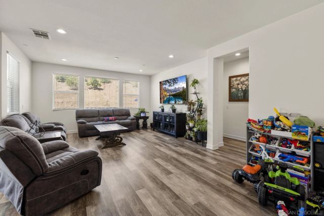 3029 Via De Todos Santos, Fallbrook, CA 92028