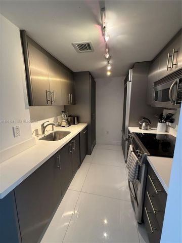 10275 Collins Ave 619, Bal Harbour, FL 33154