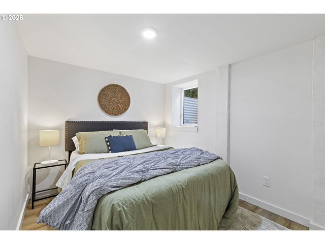 3521 Ne 69TH Ave, Portland, OR 97213