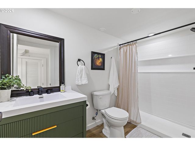 3521 Ne 69TH Ave, Portland, OR 97213