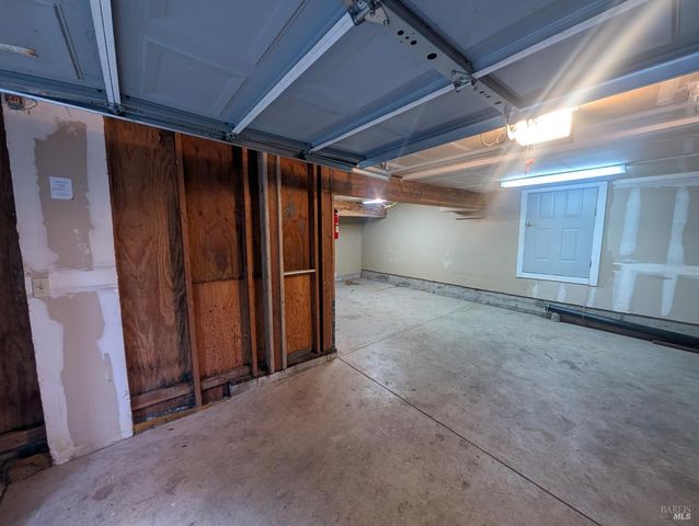 19026 Hidden Valley Rd, Guerneville, CA 95446