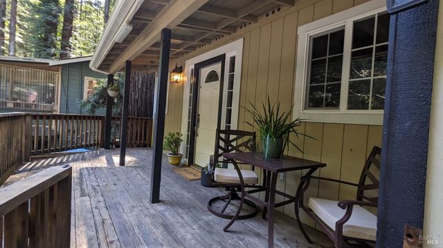 19026 Hidden Valley Rd, Guerneville, CA 95446