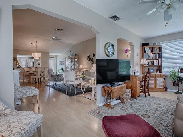 3067 SOUTHERN TRACE, The Villages, FL 32162