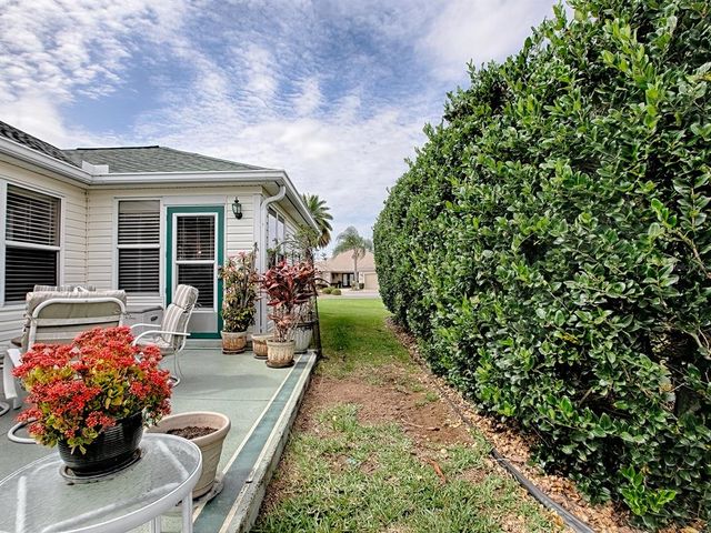 3067 SOUTHERN TRACE, The Villages, FL 32162