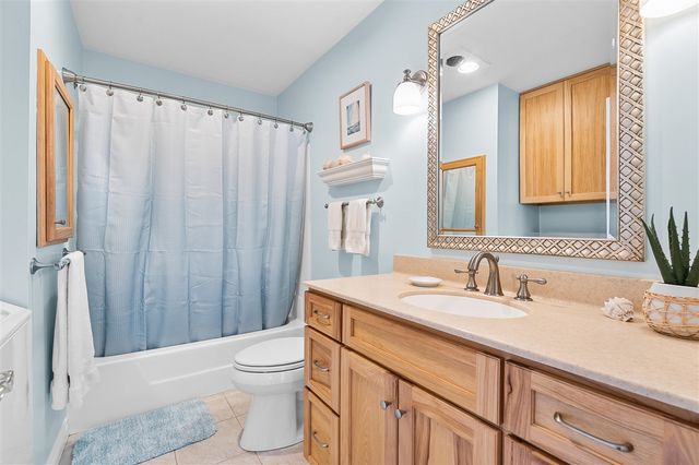 28015 North Street, Gobles, MI 49055