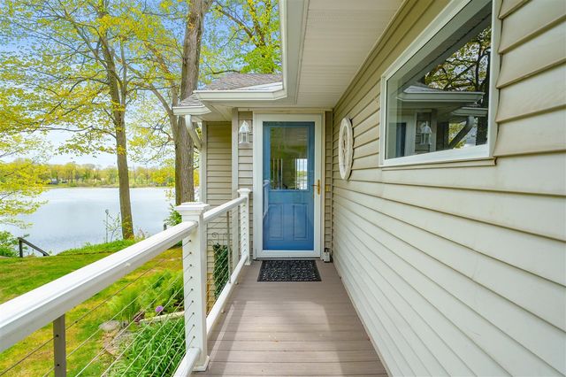 28015 North Street, Gobles, MI 49055