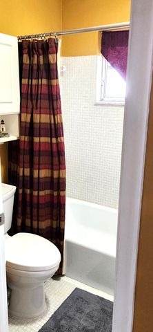 1042 N Dr Drive D, Delray Beach, FL 33445