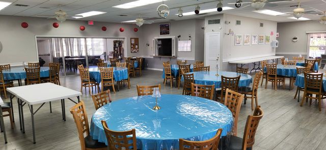 1042 N Dr Drive D, Delray Beach, FL 33445