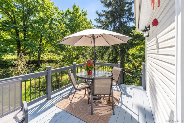145 Drake Road, Pleasant Valley, NY 12569