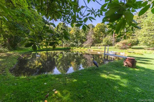145 Drake Road, Pleasant Valley, NY 12569