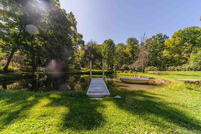 145 Drake Road, Pleasant Valley, NY 12569