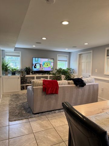 137 Pierce St, West Boylston, MA 01583