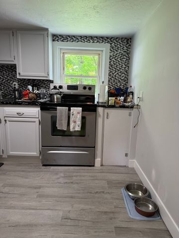 137 Pierce St, West Boylston, MA 01583