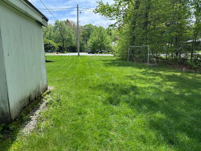 137 Pierce St, West Boylston, MA 01583