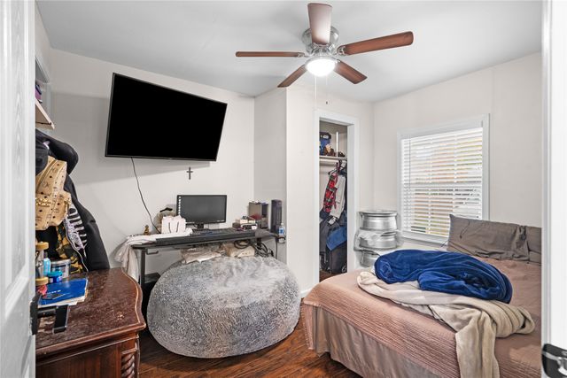 833 Lindo Drive, Mesquite, TX 75149