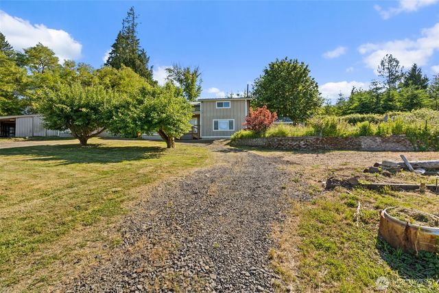 1649 Pleasant Valley Road, Chehalis, WA 98532