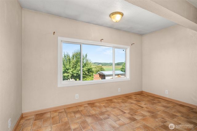 1649 Pleasant Valley Road, Chehalis, WA 98532
